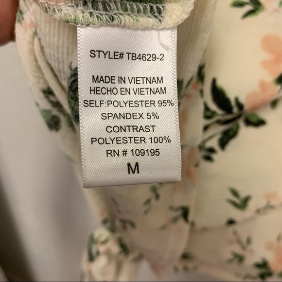 Love J Floral Croped Top with Tie Size M - Picture 7 of 10